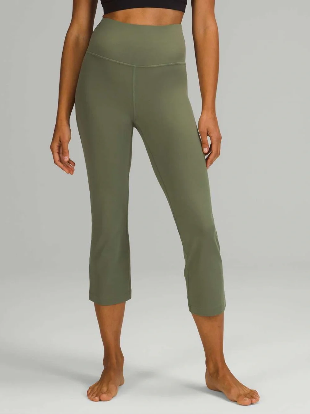 Lululemon Groove Super-High-Rise Crop 23